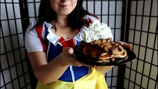 Snow White prefers Pancakes!