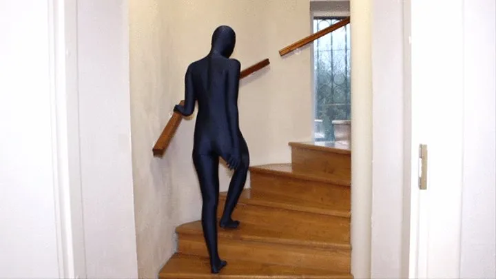 Deep Blue Zentai Girl part 4