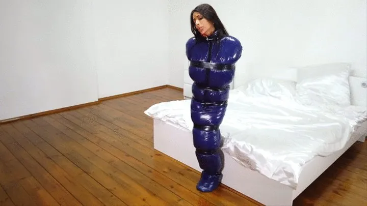 Caroline in Blue Sack