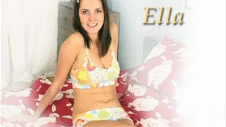 Cute 18 year old Daddys girl Ella is going to please you,