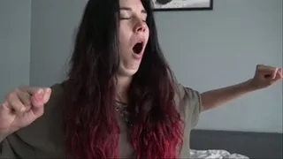 Natural yawning