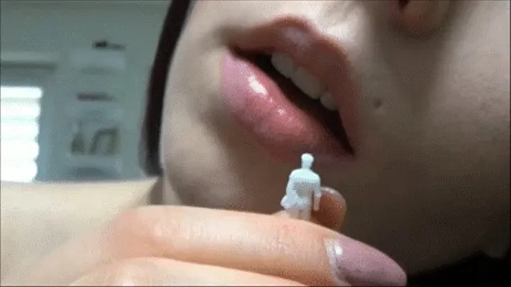 Giantess burping straight to his small face