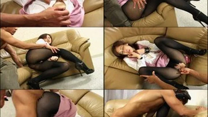 Boss Bangs Pantyhose-wearing Intern in His Office! - Full version - RGD-052 (Faster Download)