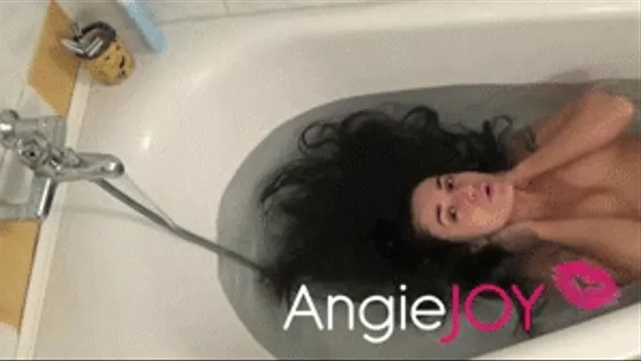 NEKED, sexy, long, underwater WASHING HAIR!