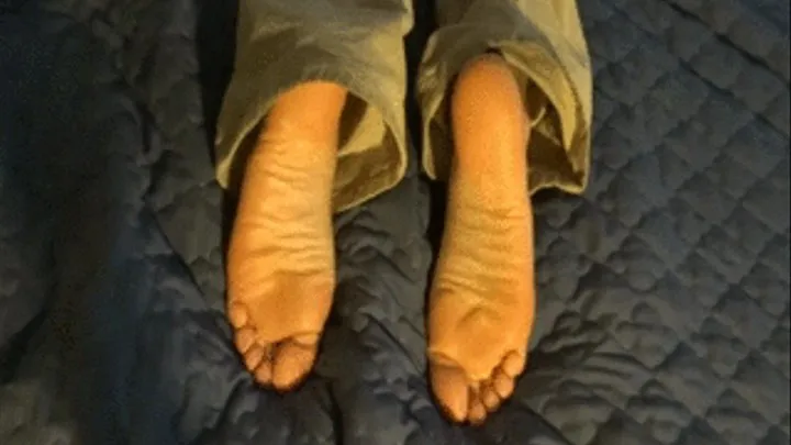 Step-Mom next door size 10 feet tickle part 3 (close up of soles)