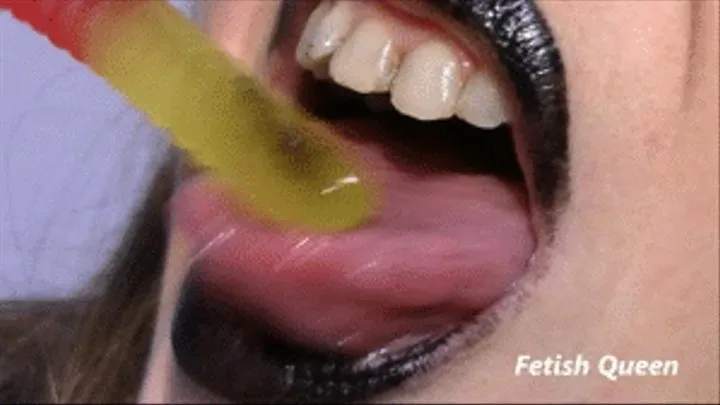 Black Lips & Gummy Snake