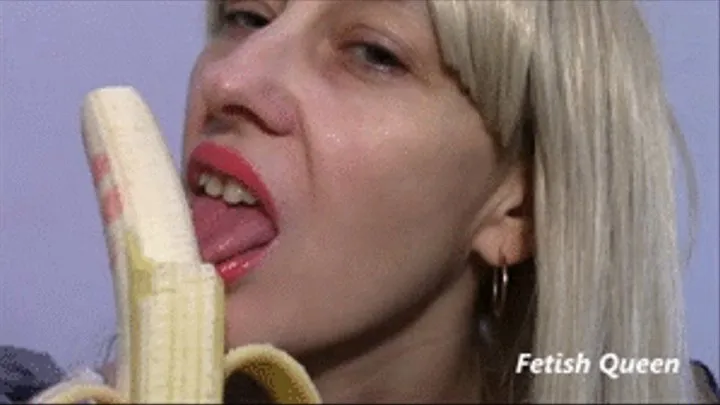 Hot Banana Blowjob