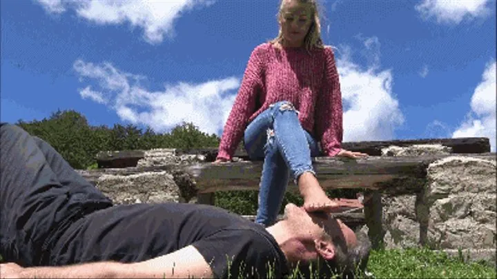 GABRIELLA - Holidays with the slave - OUTDOOR Foot domination