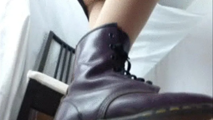 Shoejob/ Bootjob and trampling in Doc Martens - slave