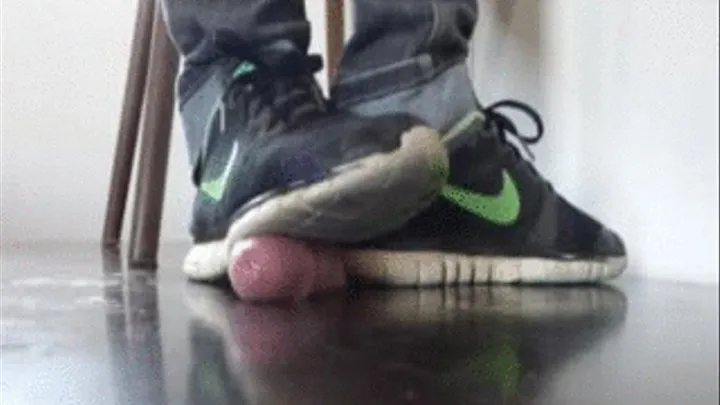 Severe Cockcrush and shoejob, CBT in Nike Free