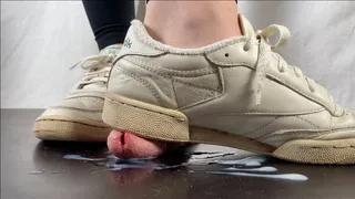 A Reebok Classic Shoejob - Tramplegirl crushes the cum out of his cock with the heel of her Reebok Club C85 Vintage sneakers - Footjob, CBT and Sneakerfetish