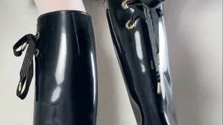 A Shoejob Dream comes True - Bootjob in Tramplegirls Marc Jacobs Rubber Boots - Fruitcrush, Shoejob and CBT - White Nylons and Footjob - multicam