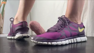 A Shoejob in Nike Free Sneakers - CBT, Full Bodyweight Cockctrampling and spitting until he explodes on my well worn Nike Free Sneakers - slave cam only for Sneaker fetishists