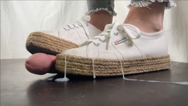 A Shoejob in Superga Espadrillas Sneakers - Cbt and Cocktrampling and a huge cumplosion - sidecam