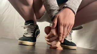 A Shoejob in old Vans sneakers - CBT, Footjob and Shoejob in well worn dirty Vans Snakers - slave