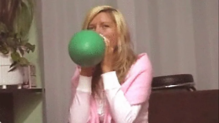 Anjana green balloon fetish