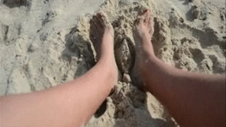 Footplay in the sand