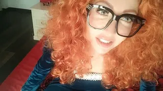 but how does she make them so huge? with Merida cosplay