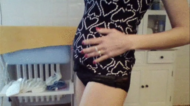 4months pregnant dance and caress herself