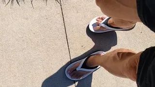 Tempest shows off new flip flops