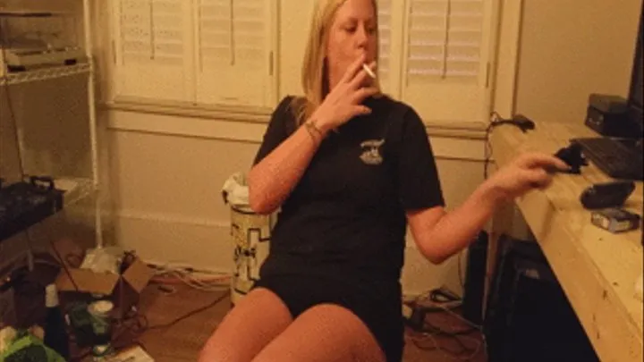 Noelle Smoking Cigarette, Sole Show, Foot Smelling & Domination