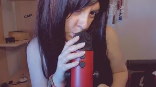 Mouth sound in Asmr with a professional Blue Yeti Microphone mkv