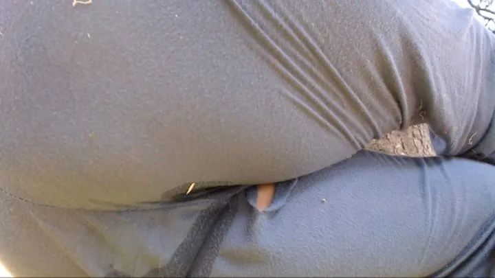 I break a pair of gym pants and piss inside in the public park - Video re-edited in