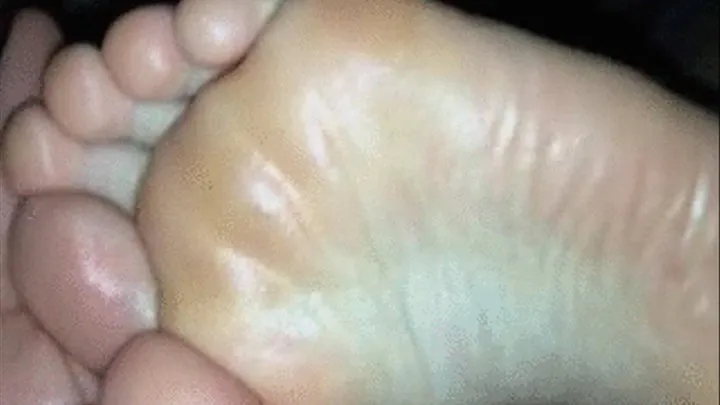 SPECTACULAR REVERSE PINK SOLES REVERSE FOOTJOB - EXTREME POV SOLES - POV WIGGLING - CREAM AND OIL BATH - NATURAL TOES - SOLES FOOTSIE PLAY - CUM EXPLOSION - CUM PLAY - TIRED TOE AFTER FOOTJOB!