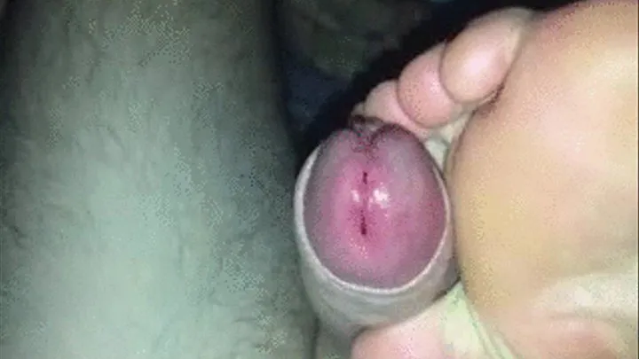 LATE NITE PERFECT TOEJOB - PINK TOES AND SOLES - CUM BLAST