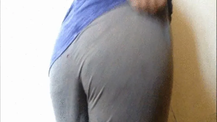 Peeing in yoga pants