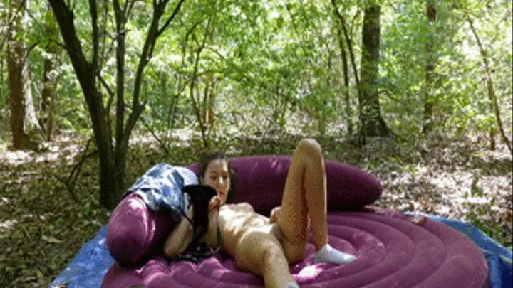 Girl fuck with weirdo in the woods