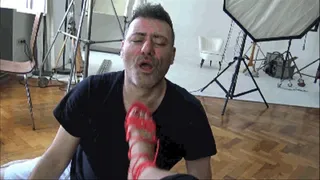 FOCUS ON SHOES 2 - CLOSE UP Shoe, boot, sneaker worship, heel sucking, dirty soles licking (REAL STREET DIRT!)