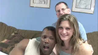 Tempting slut loves making interracial threesome videos