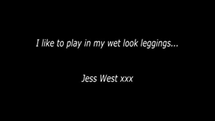 Play In my wetlook leggins