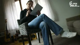 Psychologist taking advantage for a foot massage