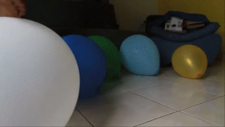 Balloon Popping toes