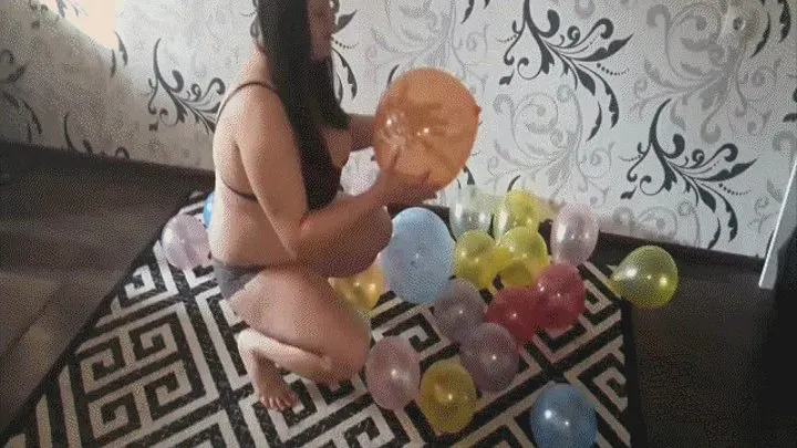 Ass crush balloons