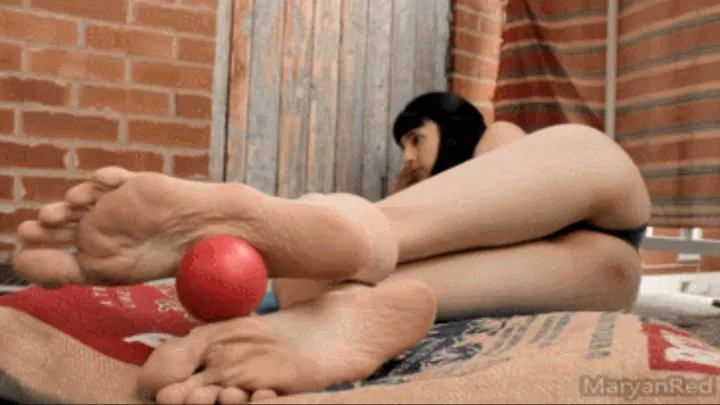 Soles ignore - Looking at my soles and ass while I play with a red ball (long size 11 feet, long soles, long toes)