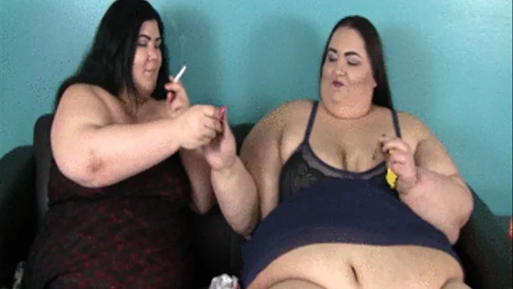 Ssbbw Applebomb And Juicy Jazmynne Smoking And Balloon Popping