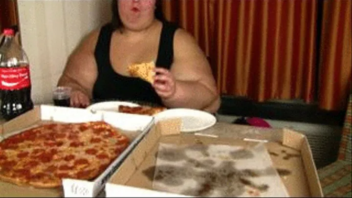 2 whole pizzas and 2 Ssbbws part 2