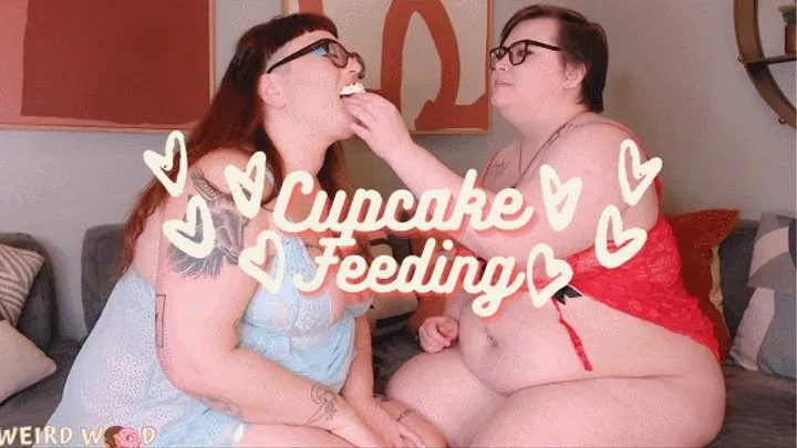 Feeding Eachother Cupcakes with Leda Lavandula