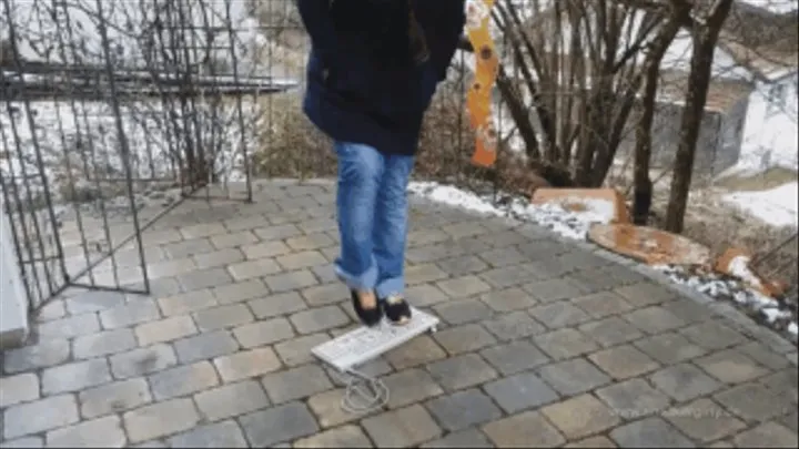 Sneakergirl Crushing Keyboard with Sneakers