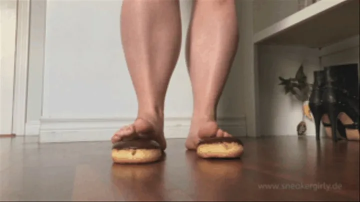 Sneaker-Girl Feetsiecakes - Crushing Donuts