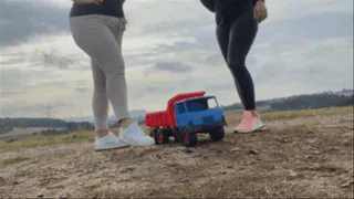 Sneaker-Girl Fussballgirl 07 and Lyn - Crushing a Big TATRA Toy-Car
