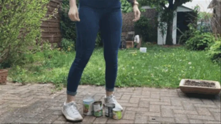 Sneaker-Girl Ena - Crushing Empty Tin-Cans