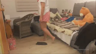 Sneaker-Girl Zoey - Crushing Cucumbers under Bare Feet