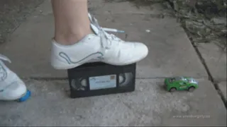 Video-Tape and Toy-Car Crush