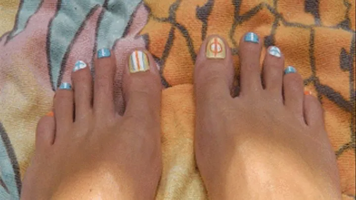 Artistic toenails