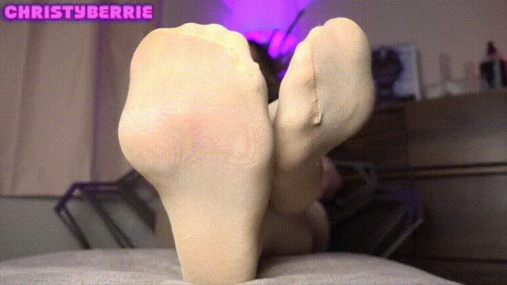 CHASTITY FOR PANTYHOSE FEET