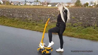 Toycar crush verry hard with Sandy in her sweet Nike Air Max 95